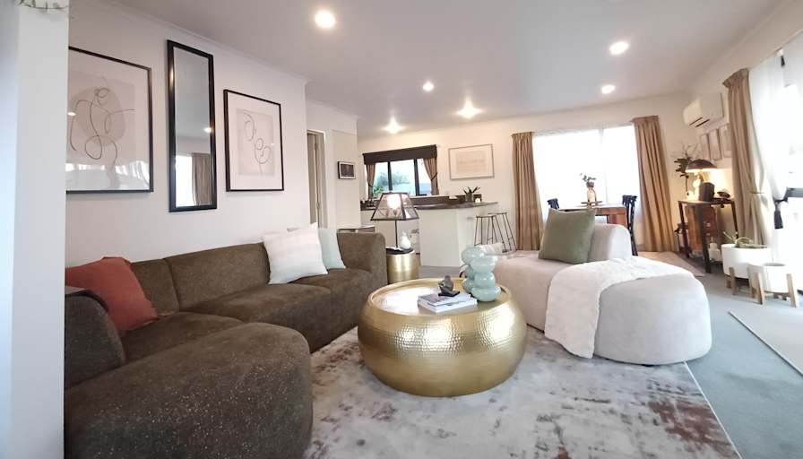 Jon's room