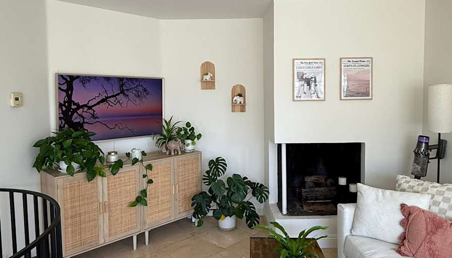 Sara's room