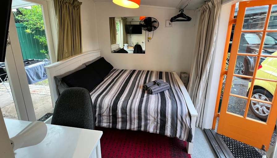 Elmer's room