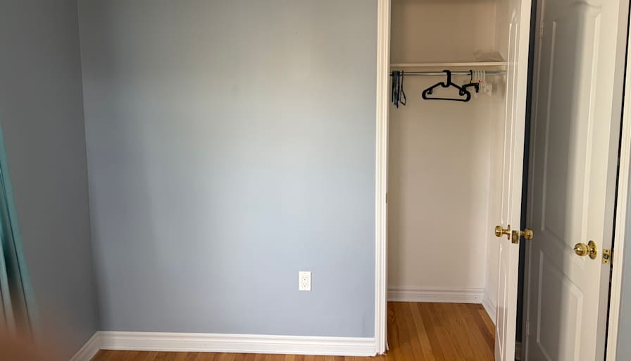 Sam's room
