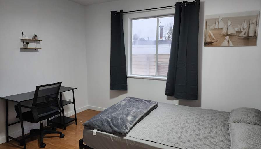 Teresa Tran's room