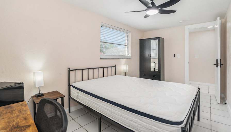 PadSplit's room
