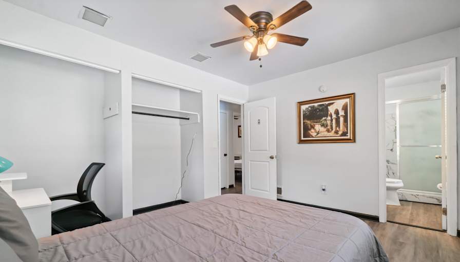 PadSplit's room