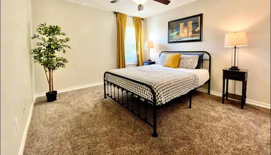 Catalina's room