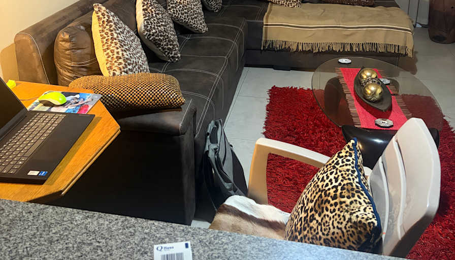 NHLAKANIPHO PRINCE's room