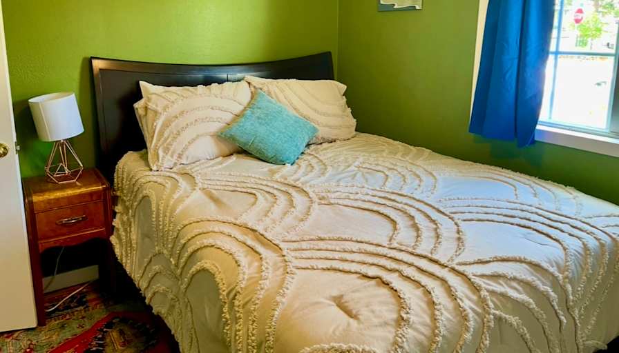 casey buller's room
