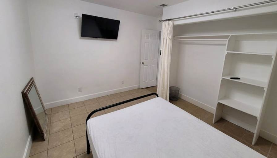 Small private room's room