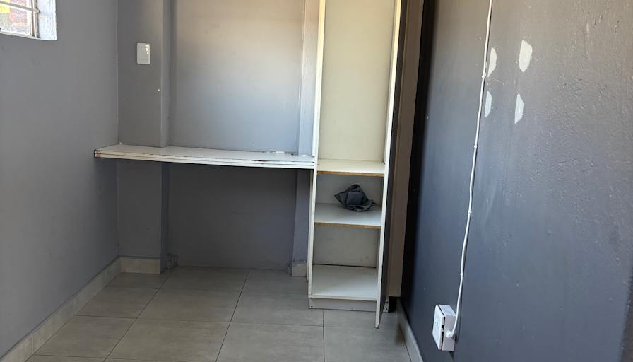 Nandipa's room