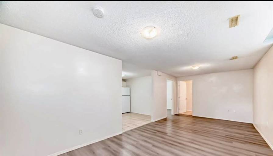 Mary Nguyen's room