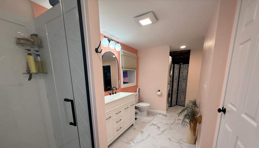 Jason Phillips's room