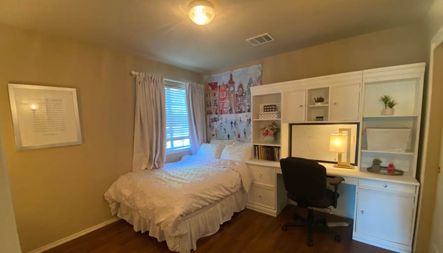 Monique's room
