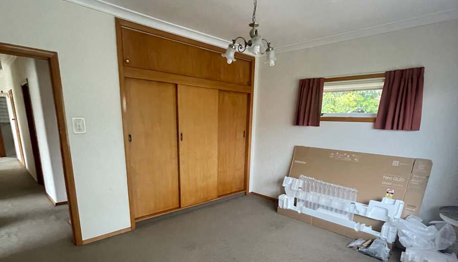 Jordon's room