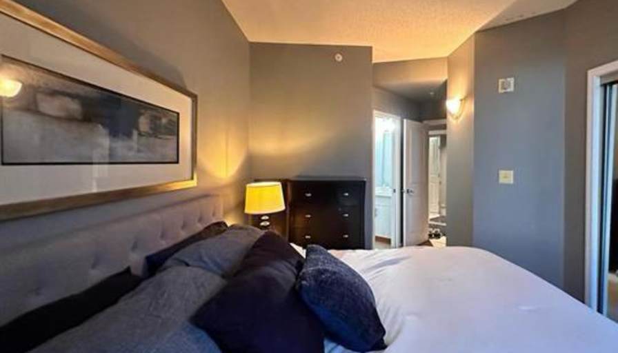 Cindy's room