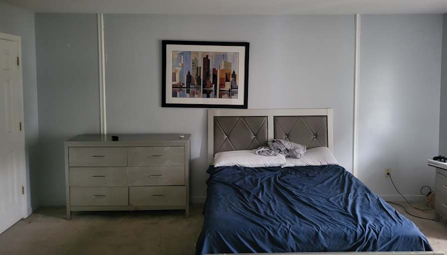 Jose's room