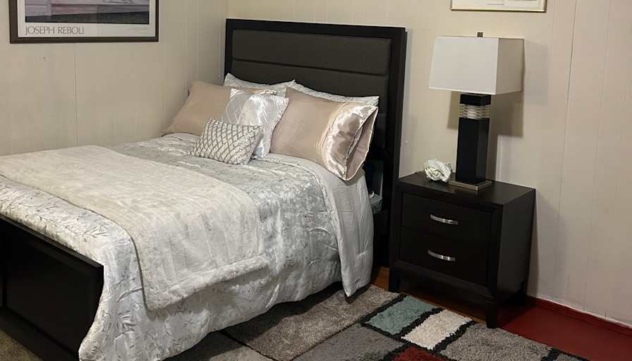 armani's room