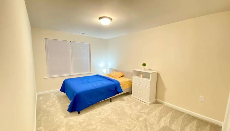 Syd's room