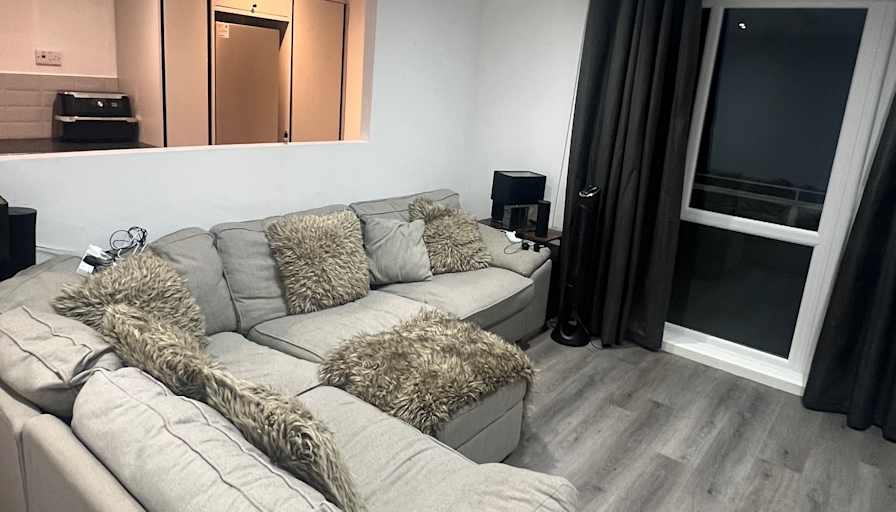 Oliver's room