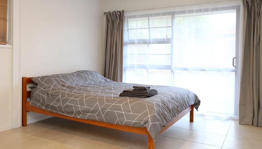 Ken's room