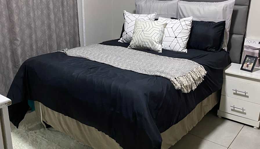 Luvhani Zwikhodo's room