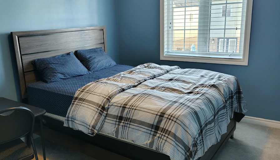 Epiphane's room