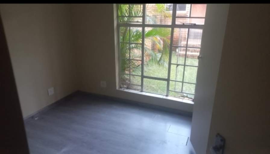 Uree's room