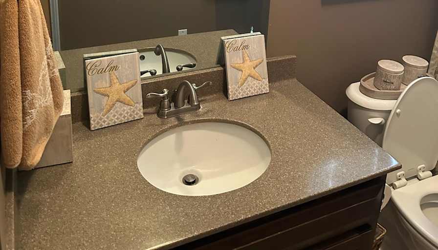 Trashundra's room