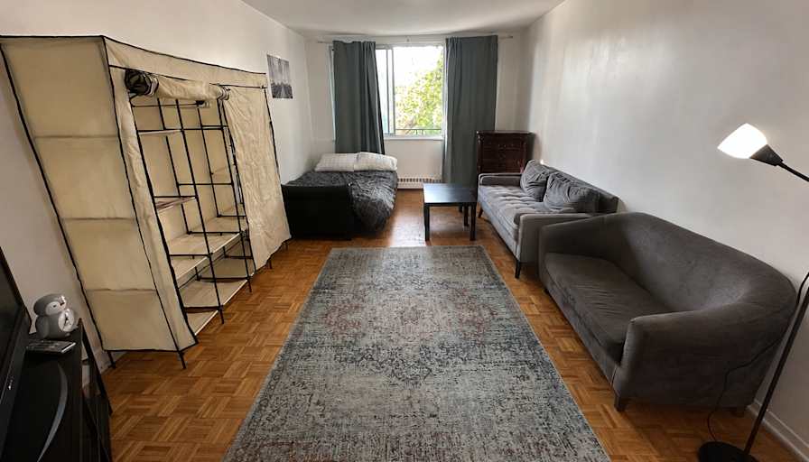 Sue's room