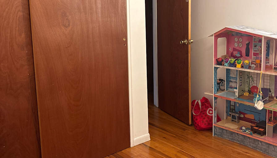 Veronica's room