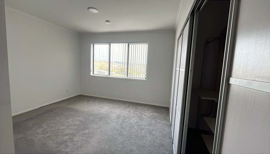 Kriti's room