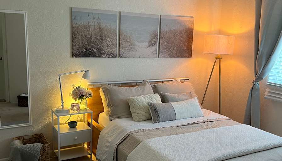 Ana's room