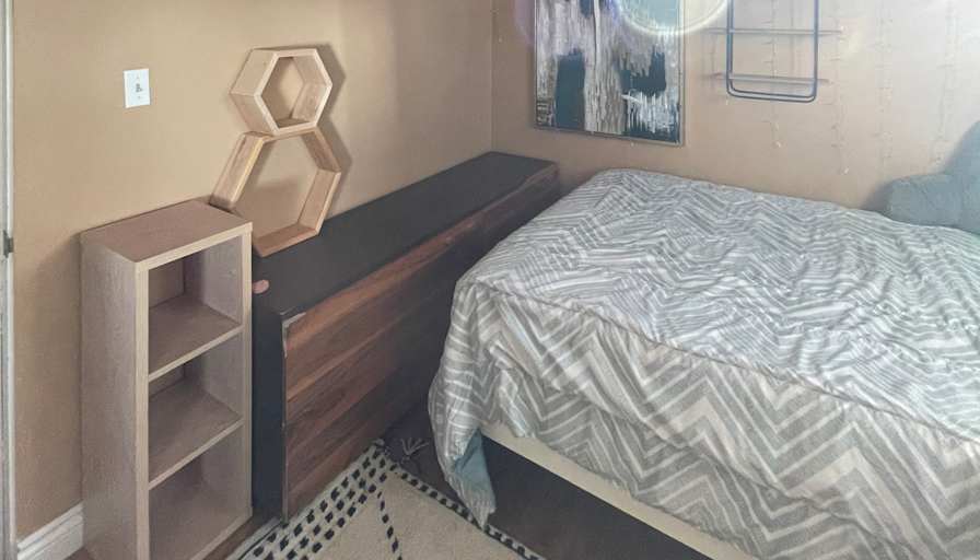 J Francisco Rivera's room