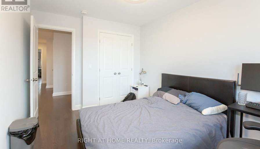 Robert's room