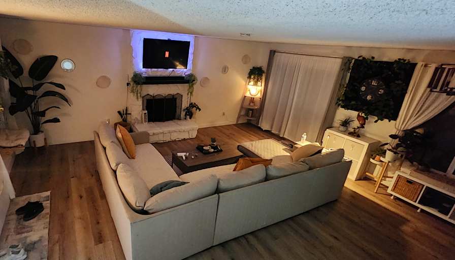 Jennifer's room