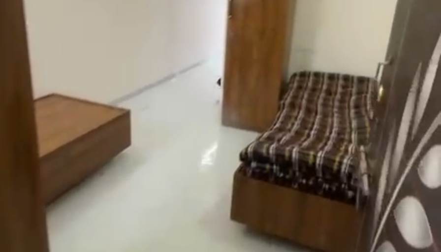 Pahel's room