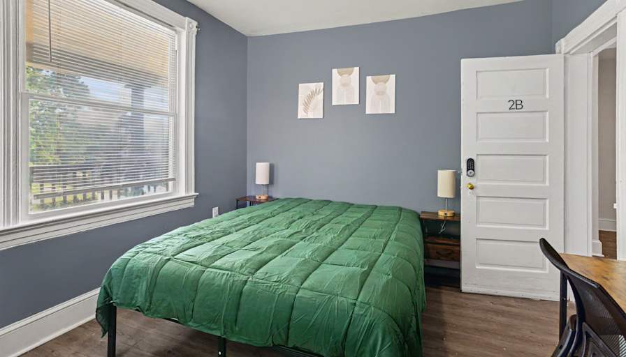 Jeniffer's room