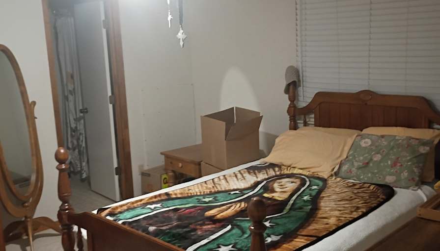 Pedro Costilla's room