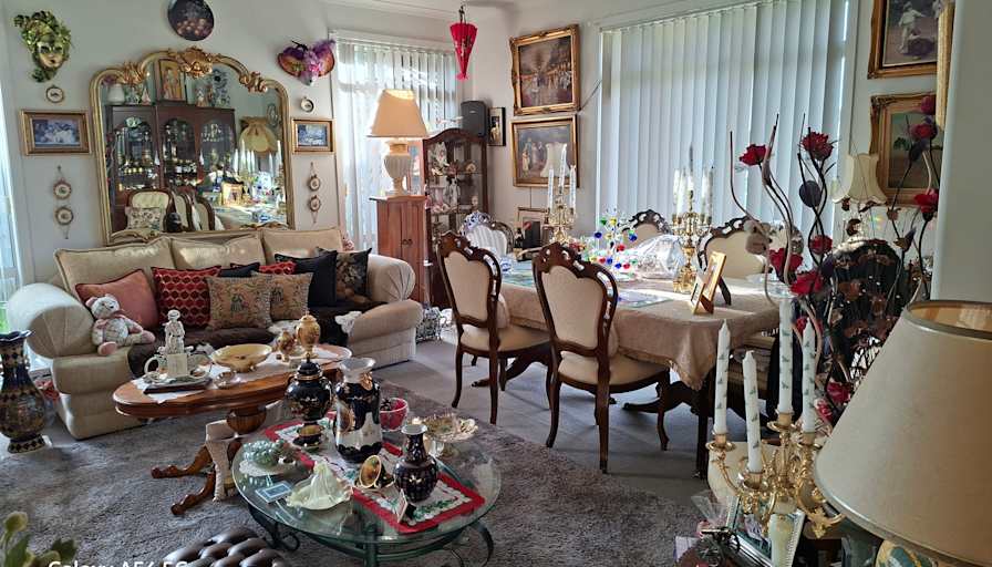 GERALD's room