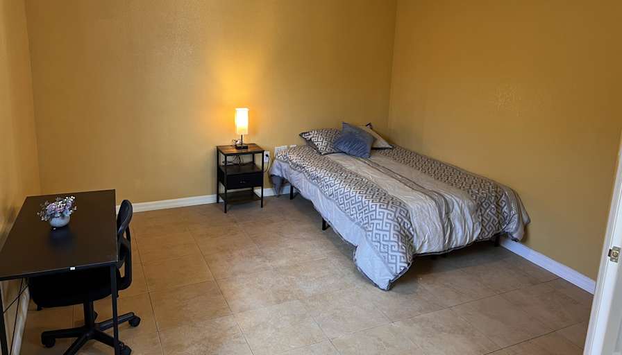 PadSplit's room