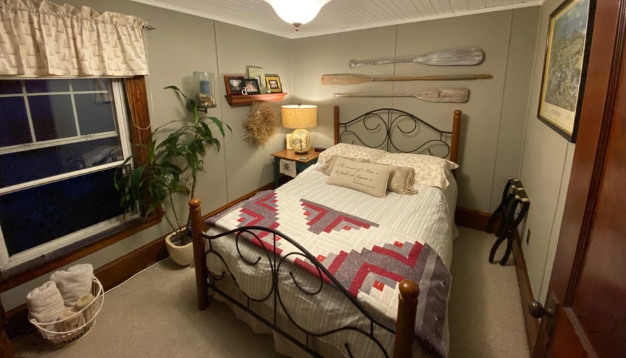 Dan's room