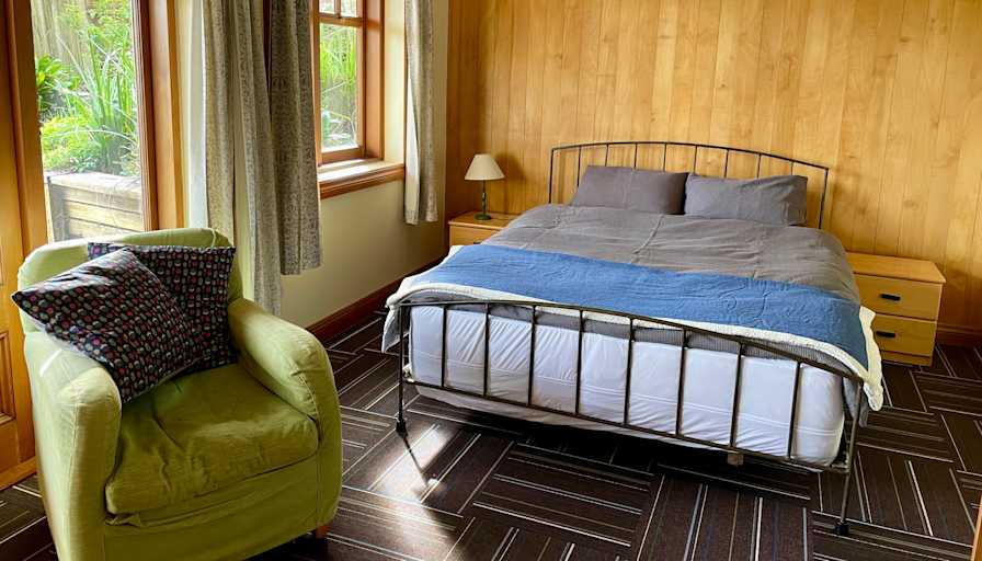 Linda's room