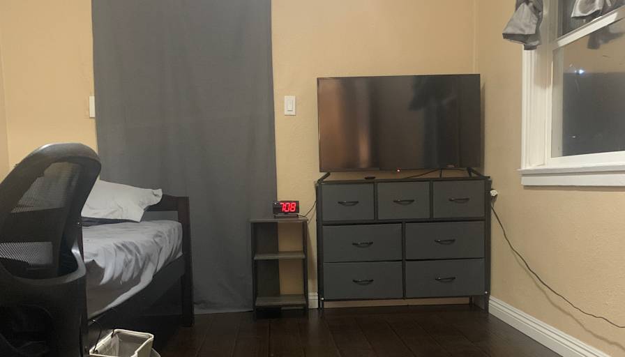 Annie Phung's room