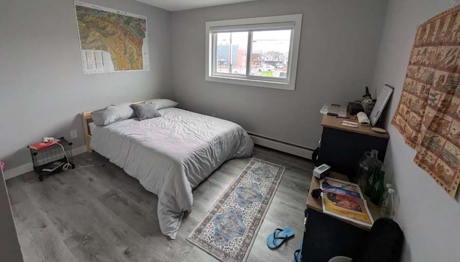 Juan's room