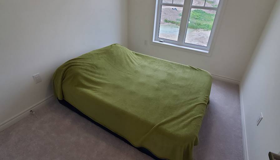 Ali's room