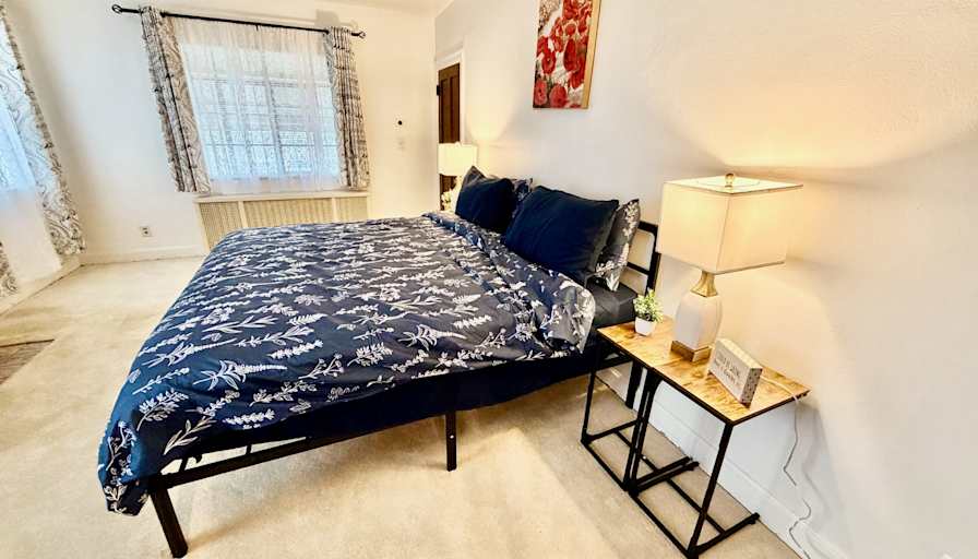 Cincy Furnished Stays's room