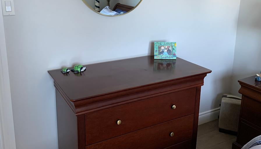 Nicolas's room