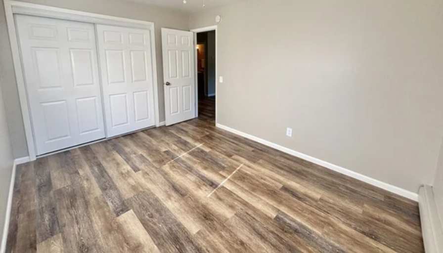 Tray's room