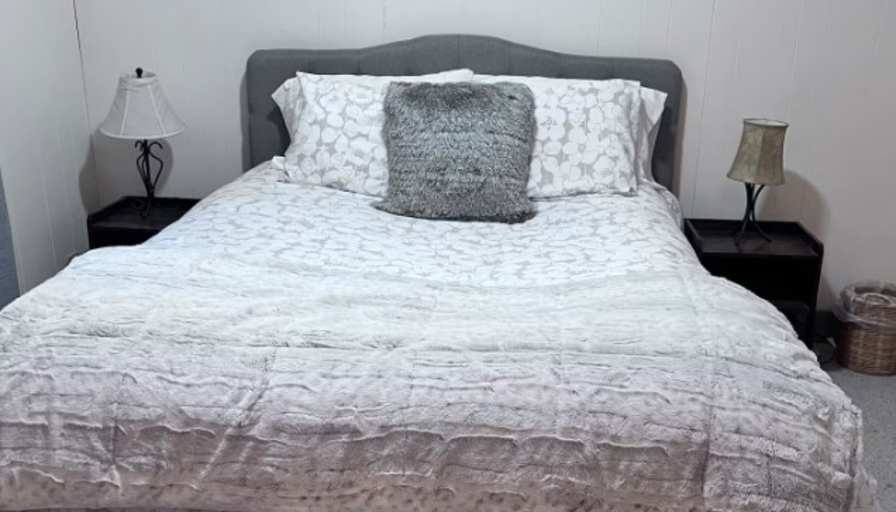 Victoria's room