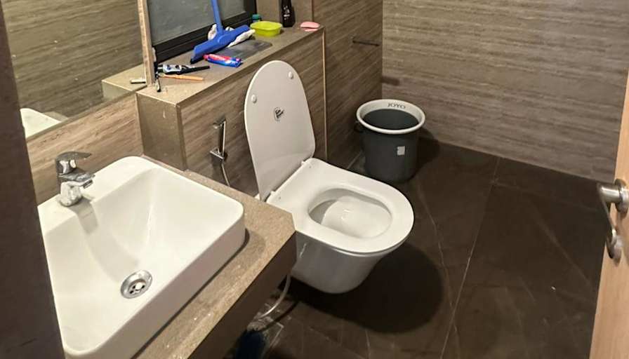 Harry Patel's room