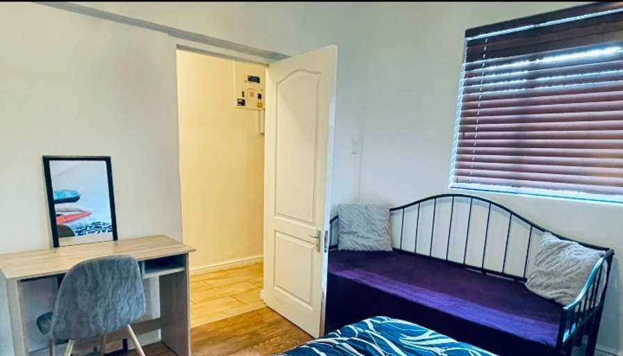 Amina's room