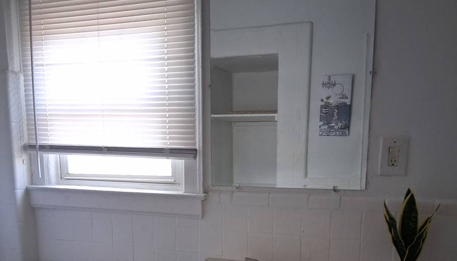 Lisa's room